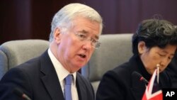 Bộ trưởng Quốc phòng Anh, Michael Fallon